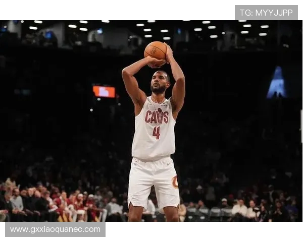 小莫布里表现起伏9投4中贡献14分6篮板6助攻1盖帽